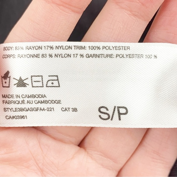 🖤 Alfred Sung Black Sweater with Layered Hem | Size Small 🖤 - Picture 11 of 12